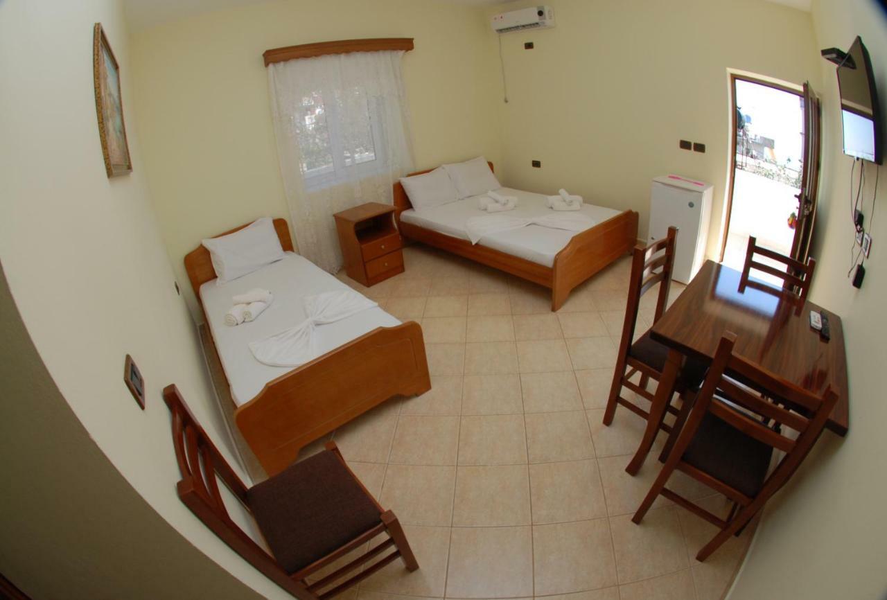 Rama Apartments Sarandë 外观 照片