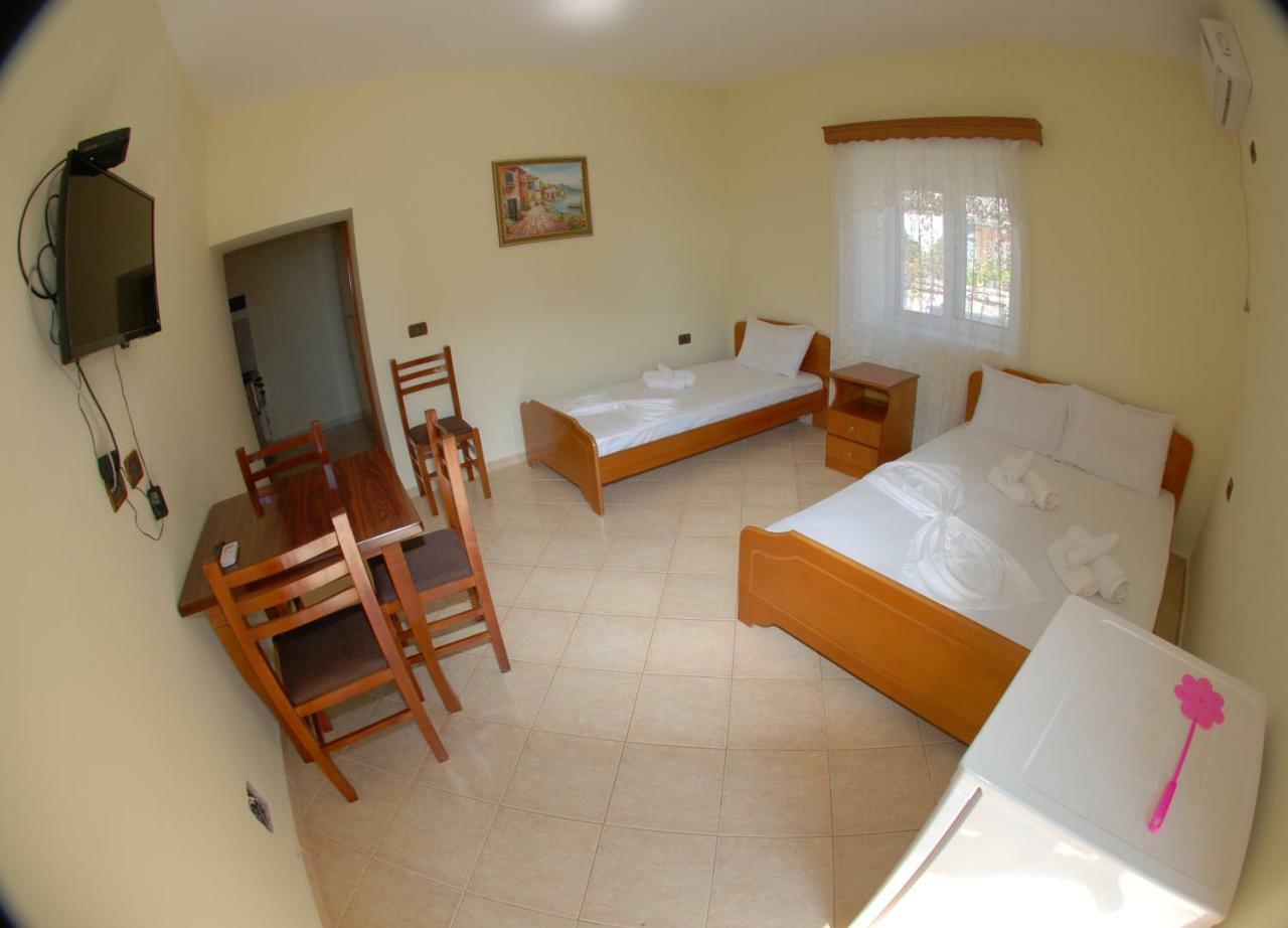 Rama Apartments Sarandë 外观 照片