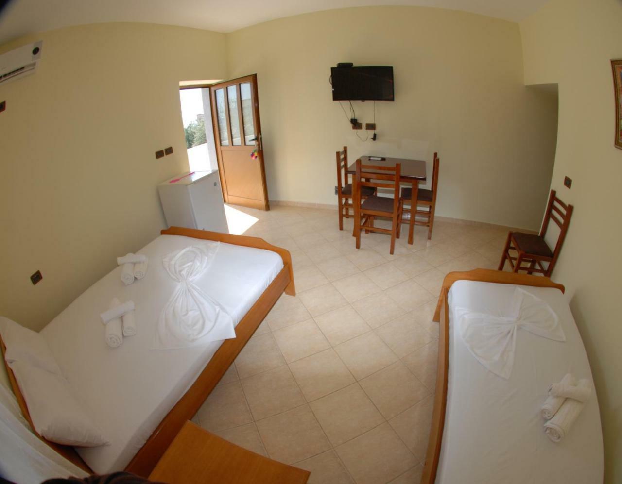 Rama Apartments Sarandë 外观 照片