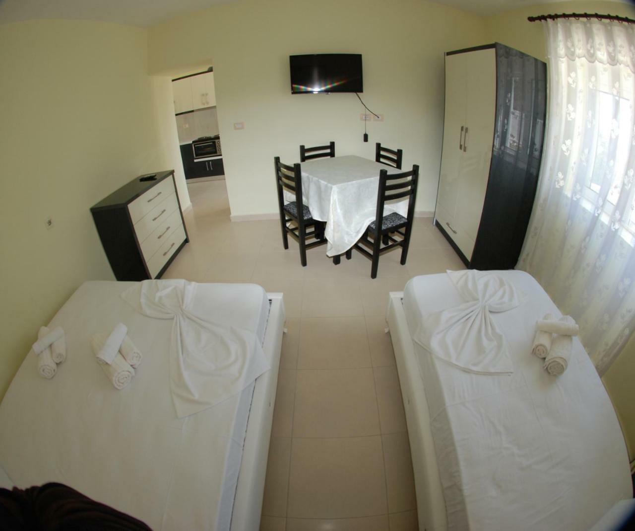 Rama Apartments Sarandë 外观 照片