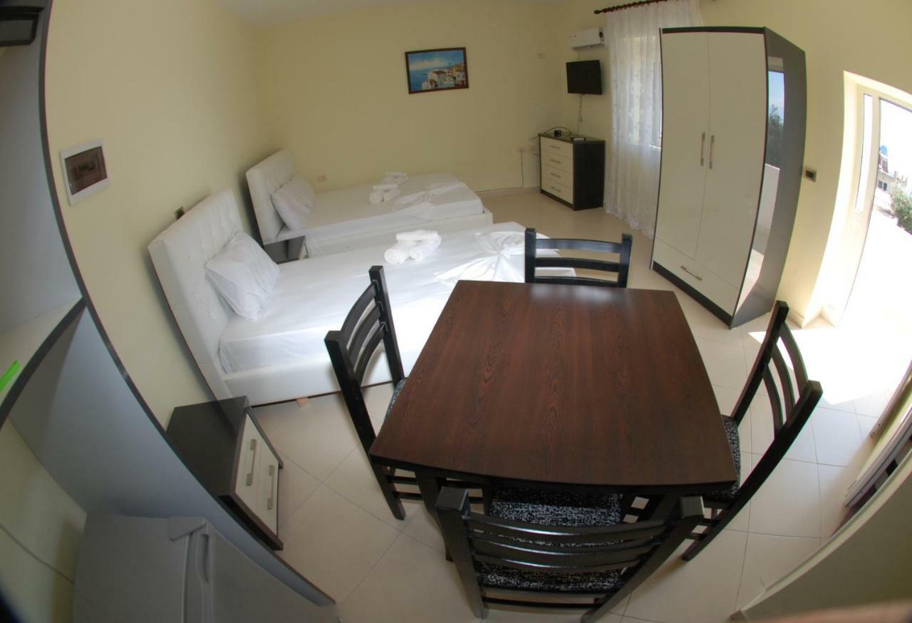 Rama Apartments Sarandë 外观 照片