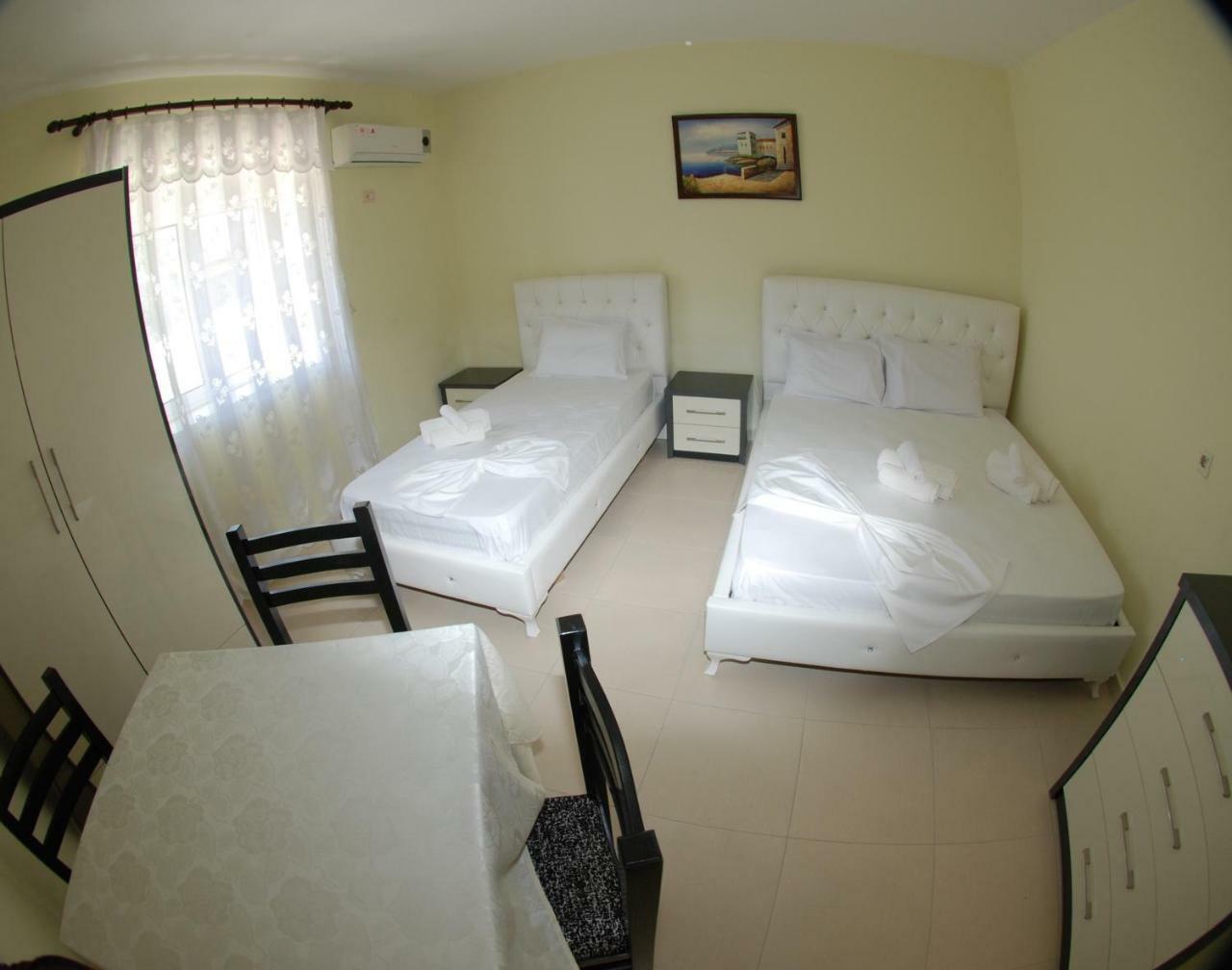 Rama Apartments Sarandë 外观 照片